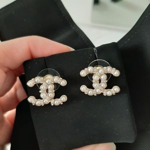 Chanel CC 2019 logo Pearl Earrings